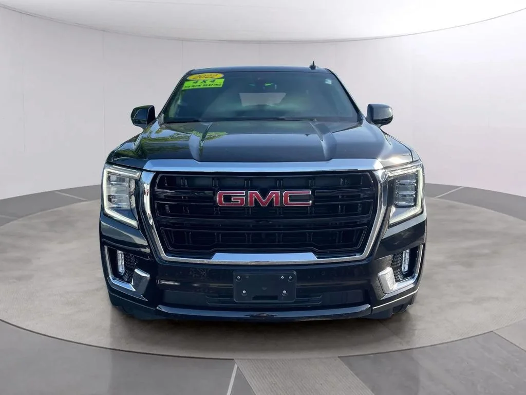 Used 2022 Onyx Black GMC SLE image 8