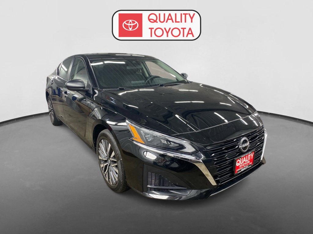 Used 2024 Nissan Altima SV with VIN 1N4BL4DW6RN361051 for sale in Fergus Falls, Minnesota