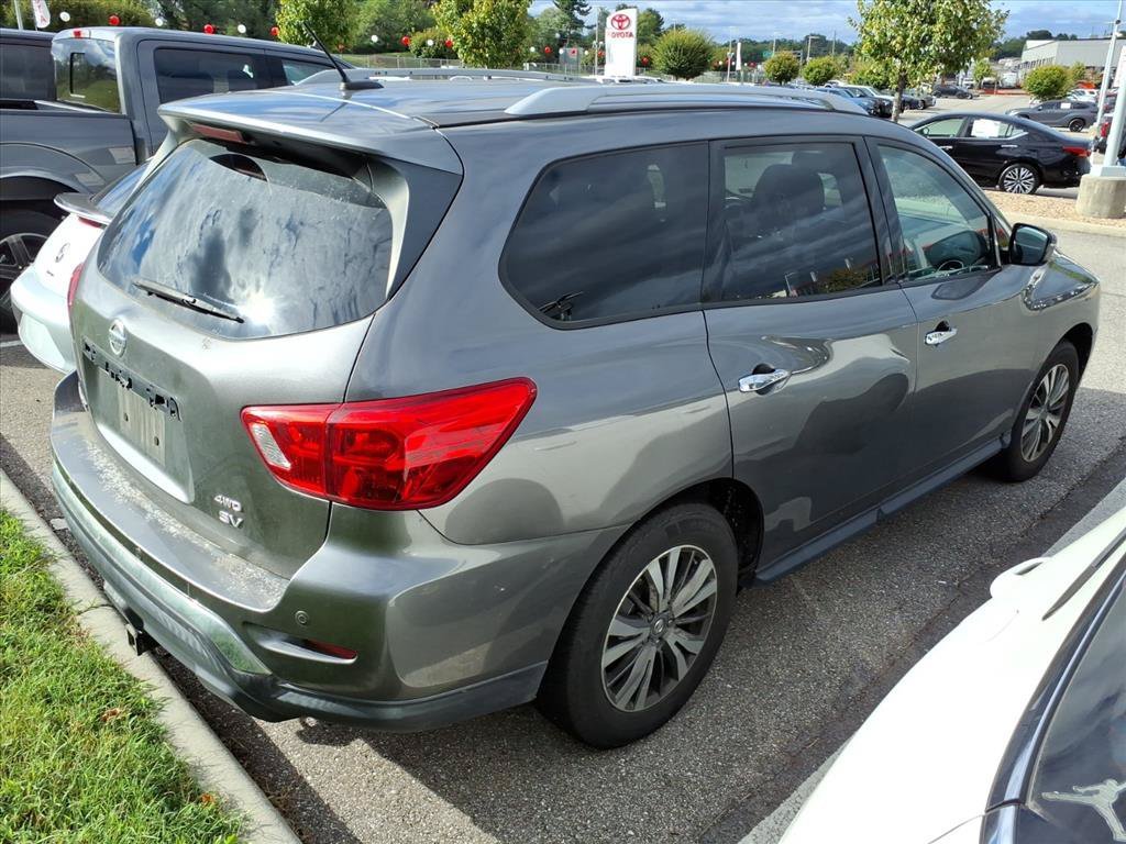 Used 2017 Gray Nissan SV image 12