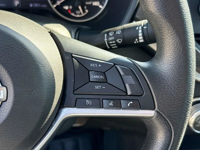 Used 2025 Gray Nissan 2.5 SV image 31