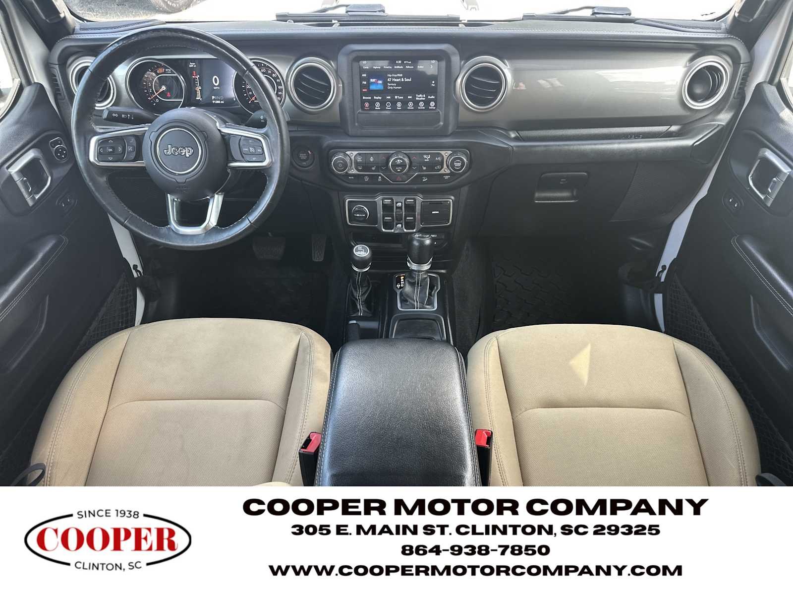 Used 2018 Bright White Clearcoat Jeep Sahara image 21