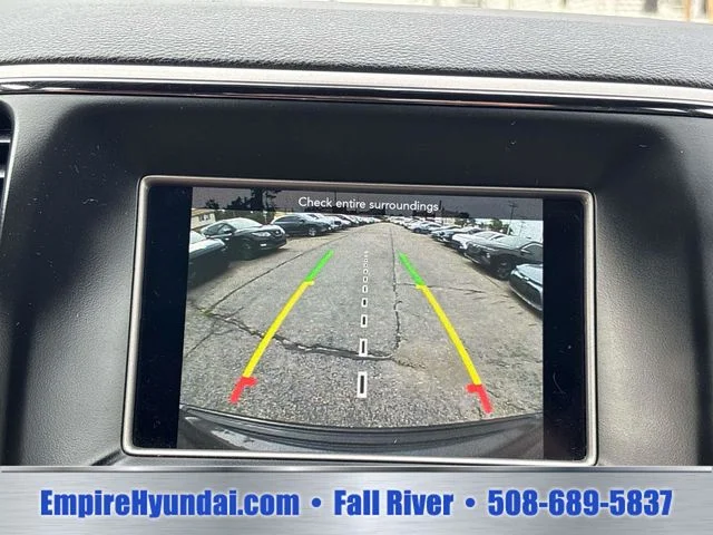 Used 2019 Gray Jeep Laredo E image 21