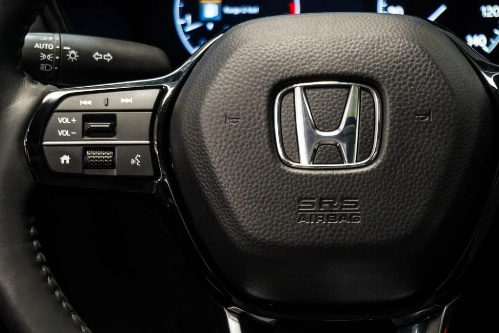 Used 2024 Gray Honda EX-L image 18