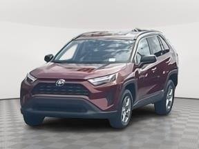 Used 2024 Magnetic Gray Metallic Toyota XLE Premium image 3