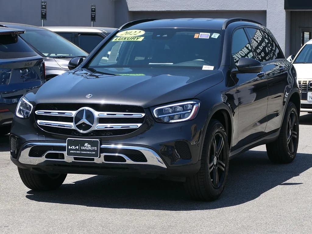 Used 2022 Gray Mercedes-Benz GLC 300 image 7
