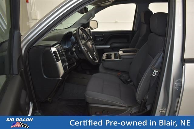 Used 2018 Silver Ice Metallic Chevrolet LT image 6