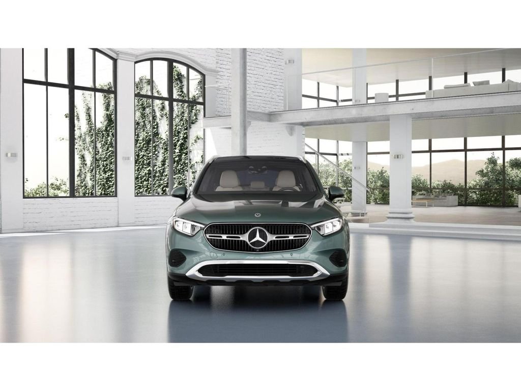 New 2027 Verde Silver Metallic Mercedes-Benz GLC 300 4MATIC® image 7