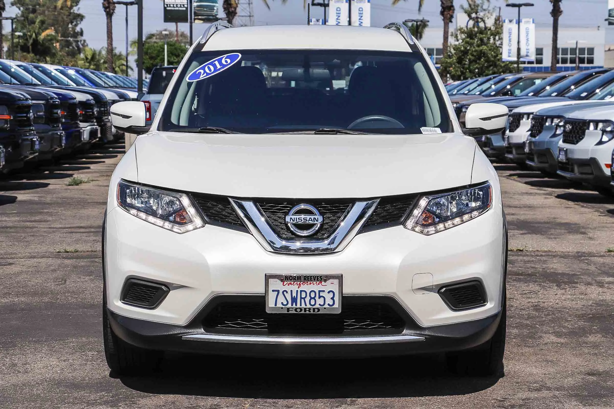Used 2016 Nissan Rogue SV with VIN KNMAT2MT0GP679748 for sale in Cerritos, CA
