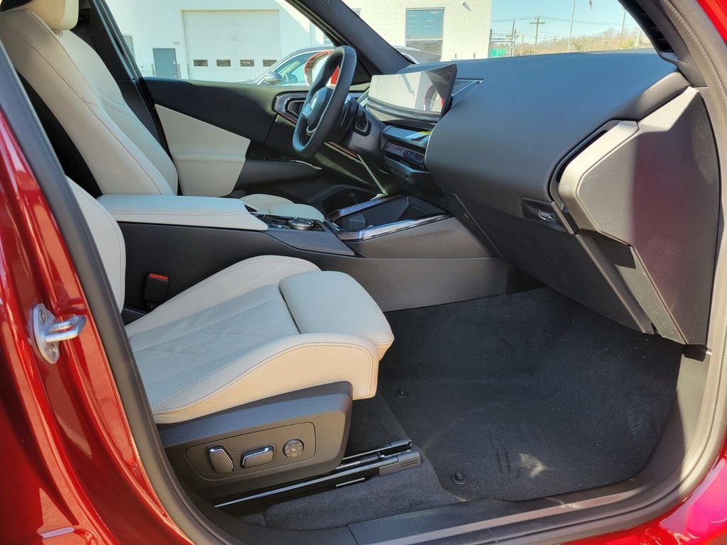 2025 BMW X3 30 - Photo 11