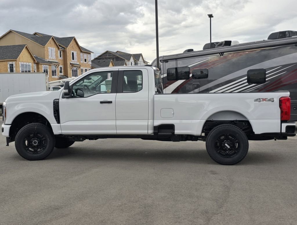 New 2026 Oxford White Ford XL/STX image 21