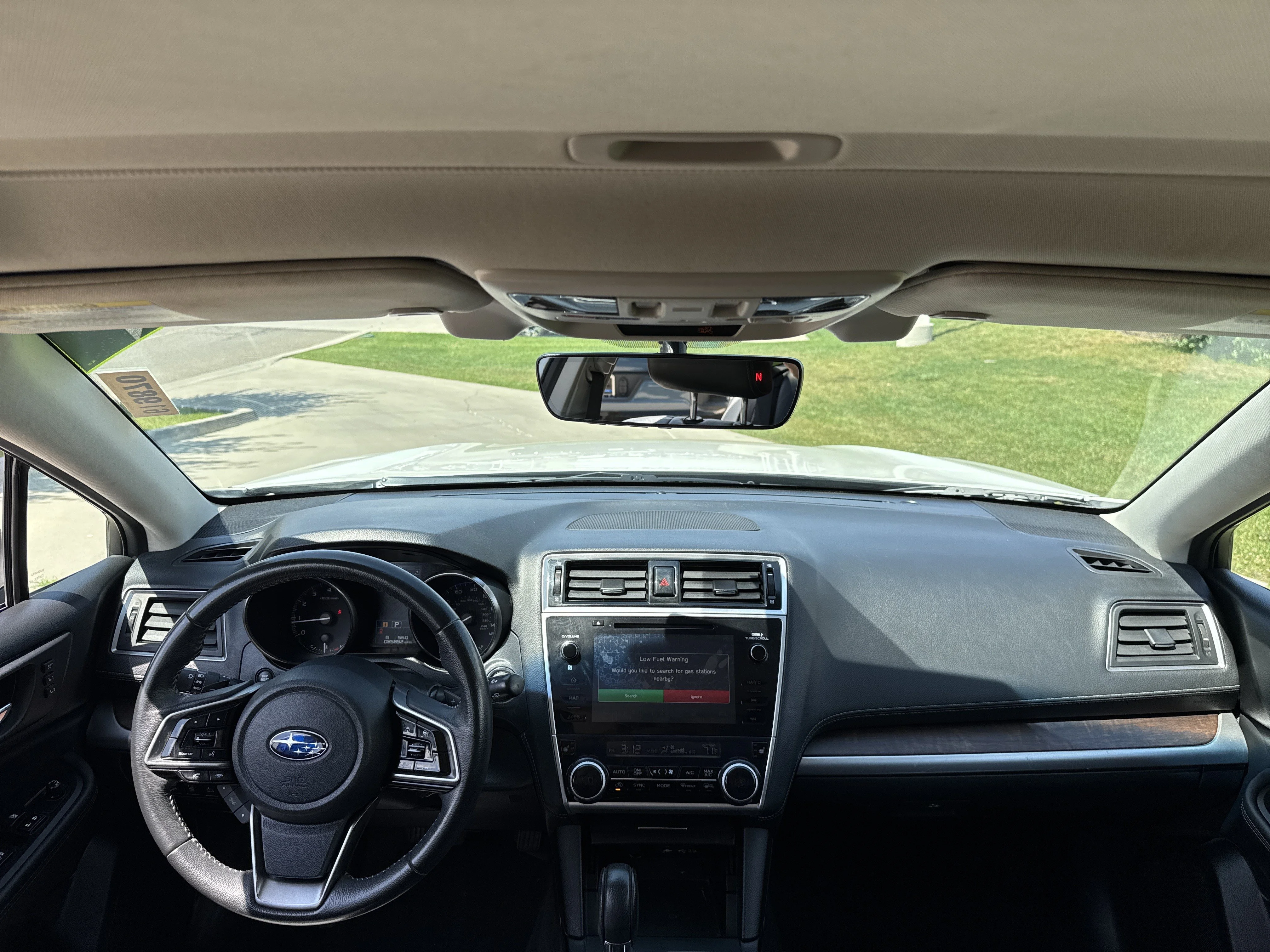 Used 2019 Crystal White Pearl Subaru Limited image 19