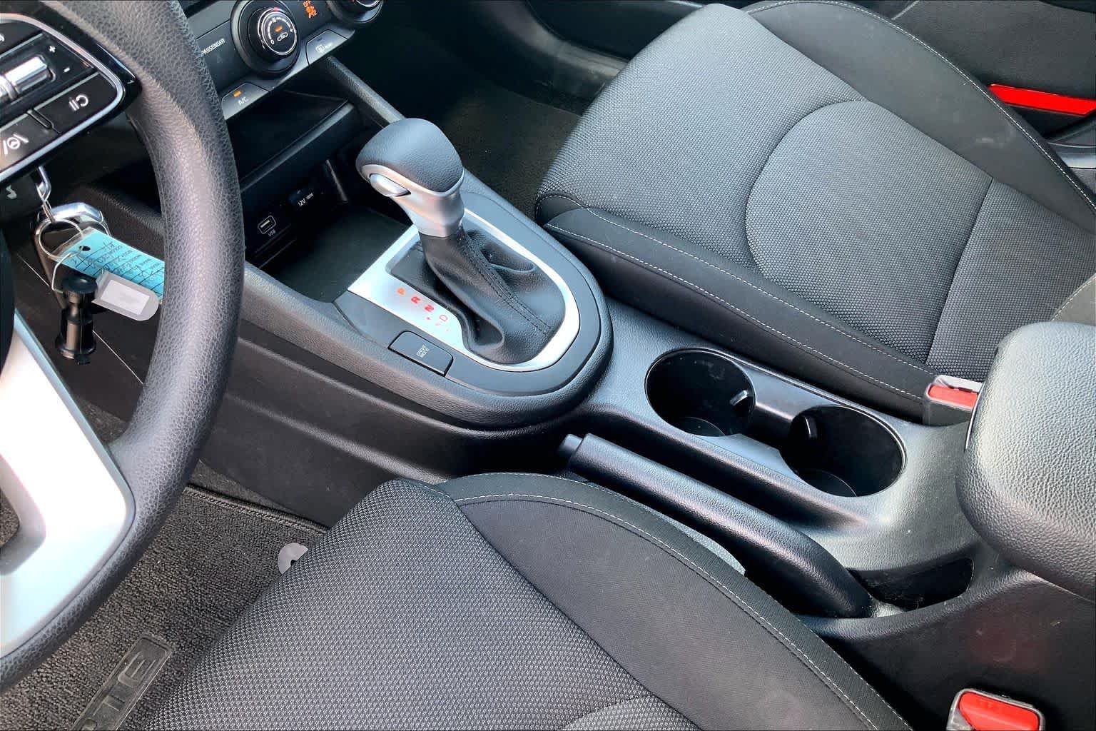 Used 2023 Gravity Gray Kia LXS image 17