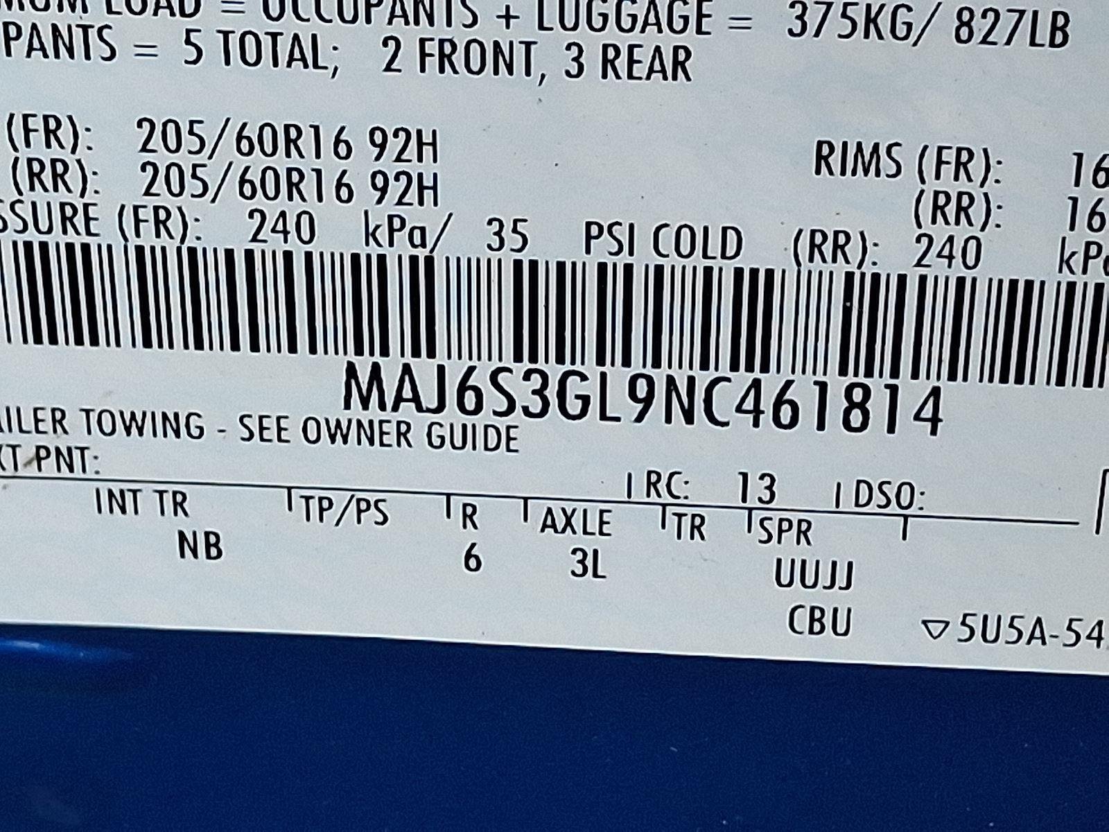 Used 2022 Lightning Blue Metallic Ford SE image 29