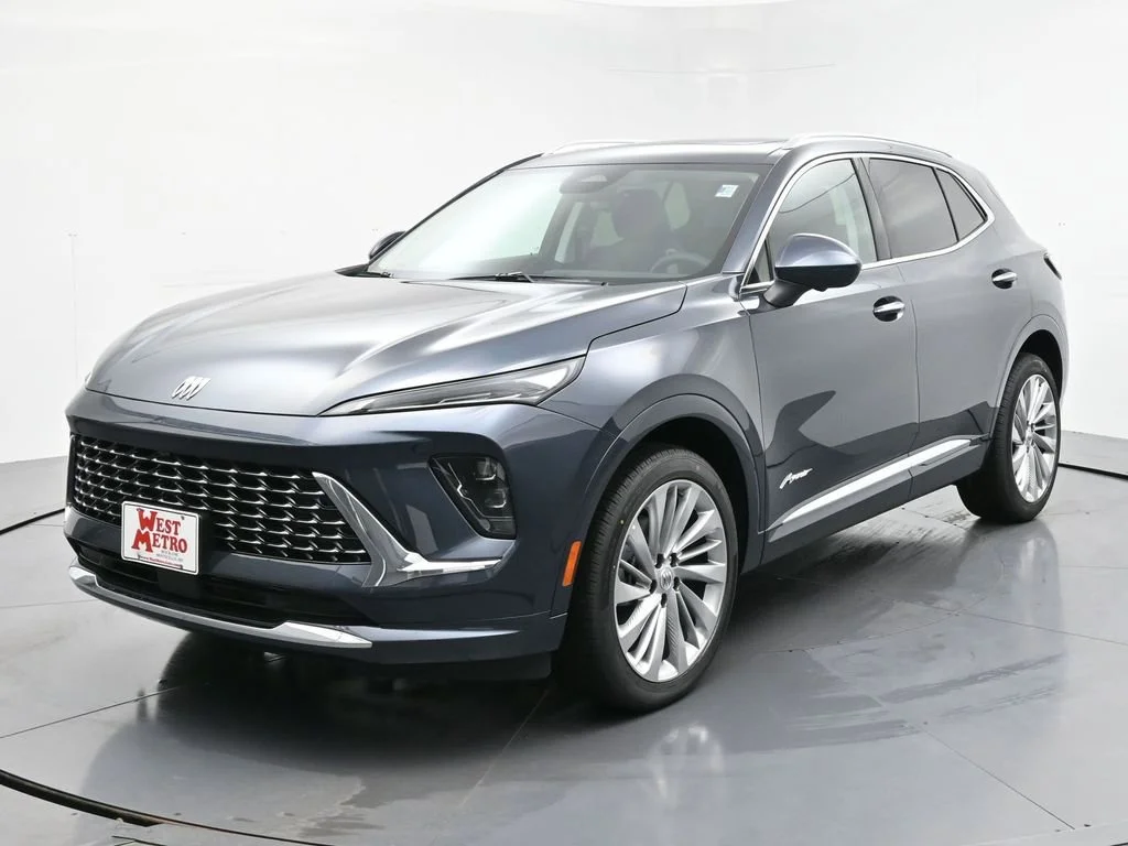 2026 Buick Envision Avenir AWD's photo