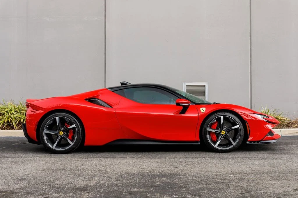 Used 2021 Rosso Corsa Ferrari  image 6