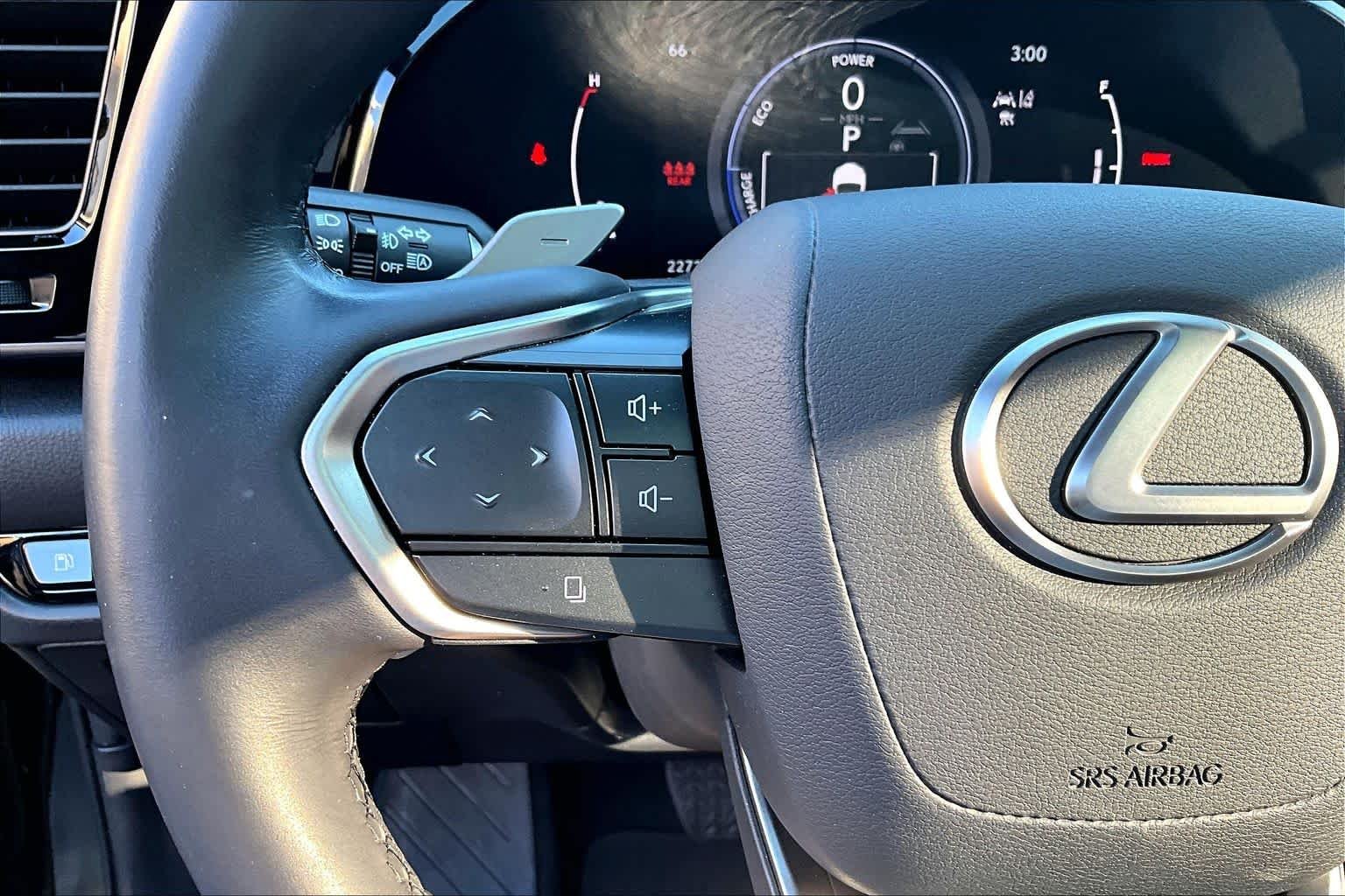 2024 Lexus NX Hybrid 350h - Photo 24