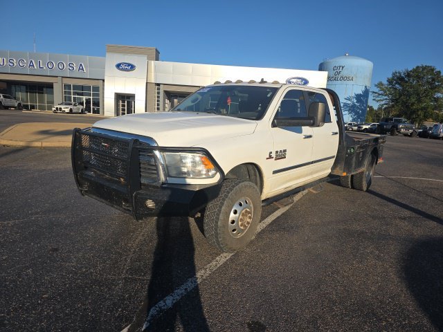 Used 2014 White Ram SLT image 7