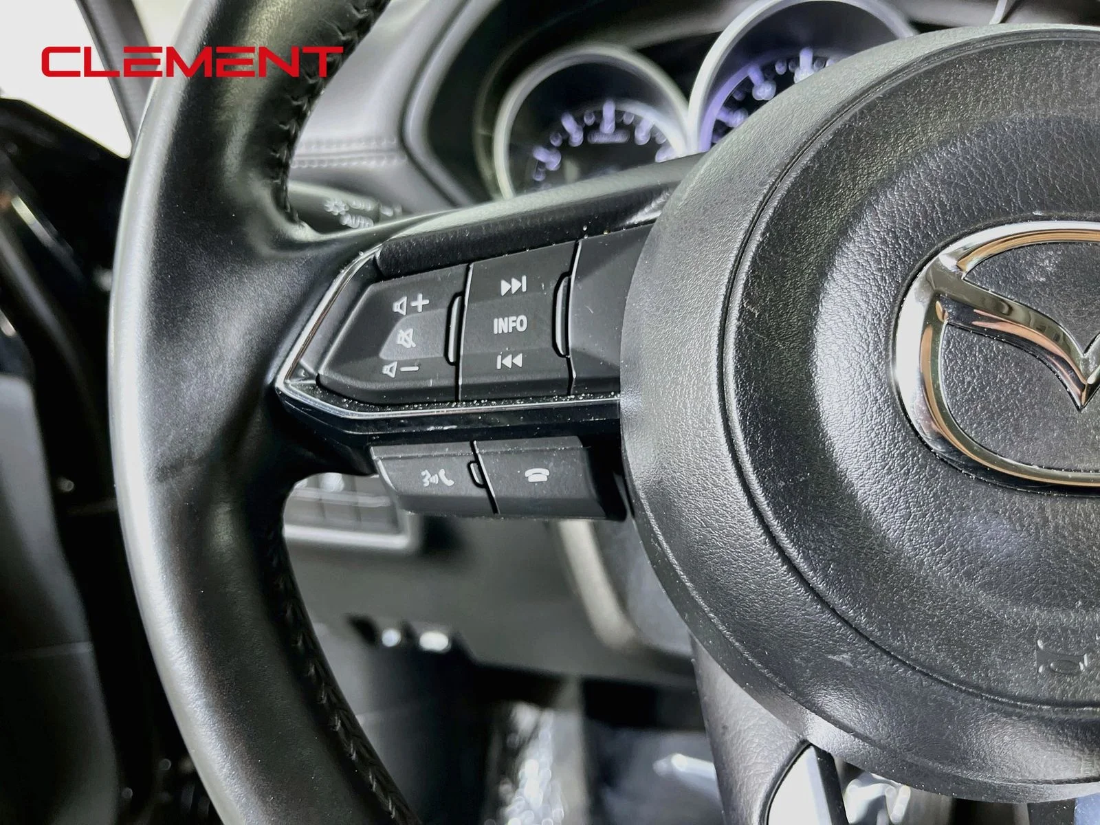 Used 2021 Black Mazda Touring image 15