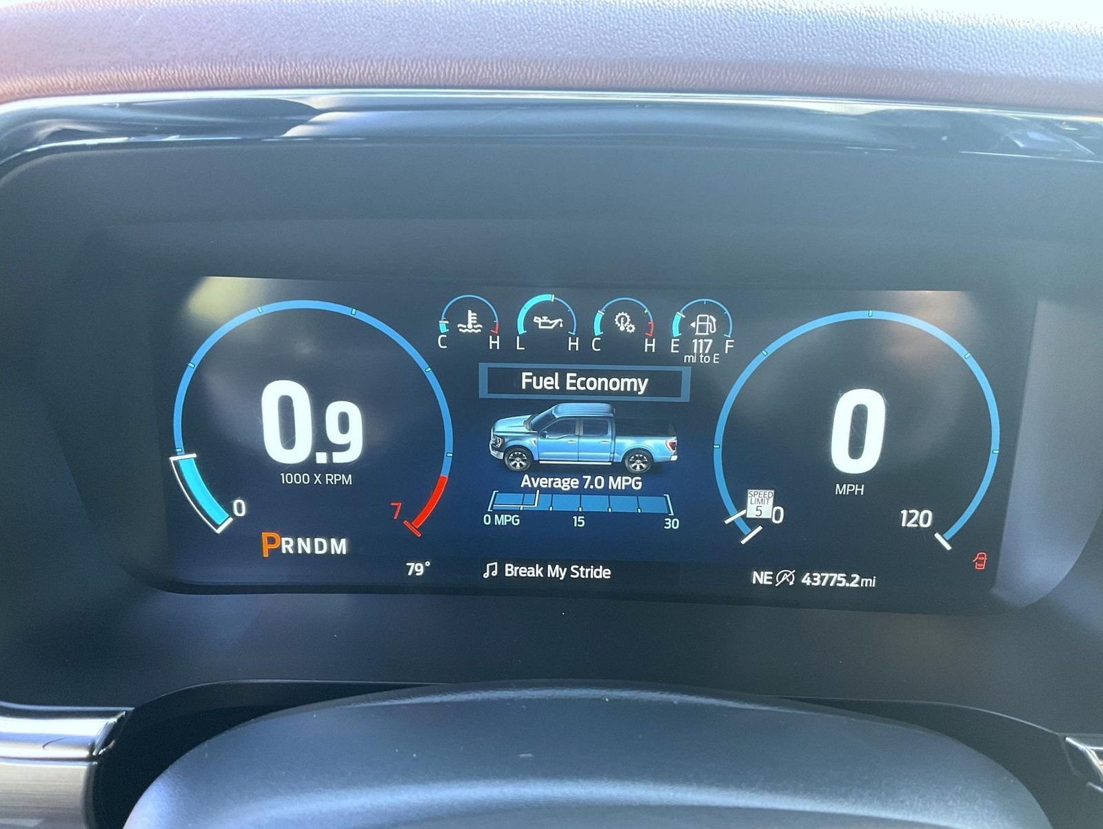 Used 2023 White Ford Lariat image 12