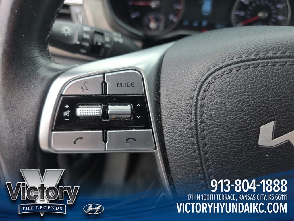 Used 2022 Gray Kia SX image 11