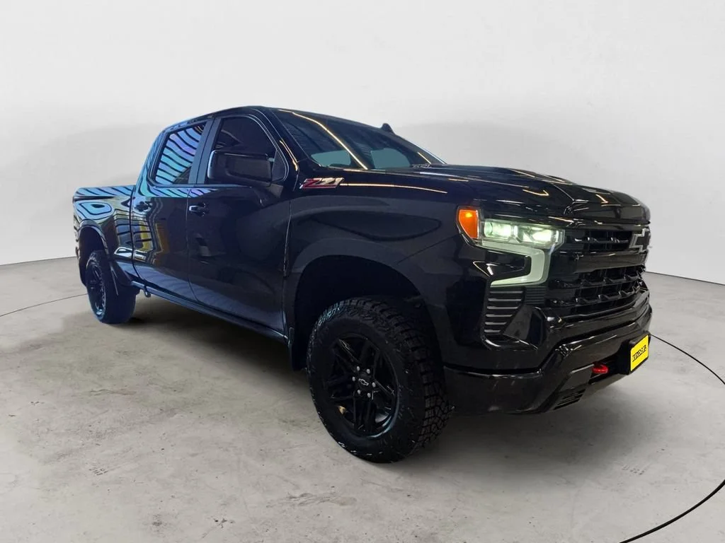 Used 2023 Black Chevrolet LT Trail Boss image 3
