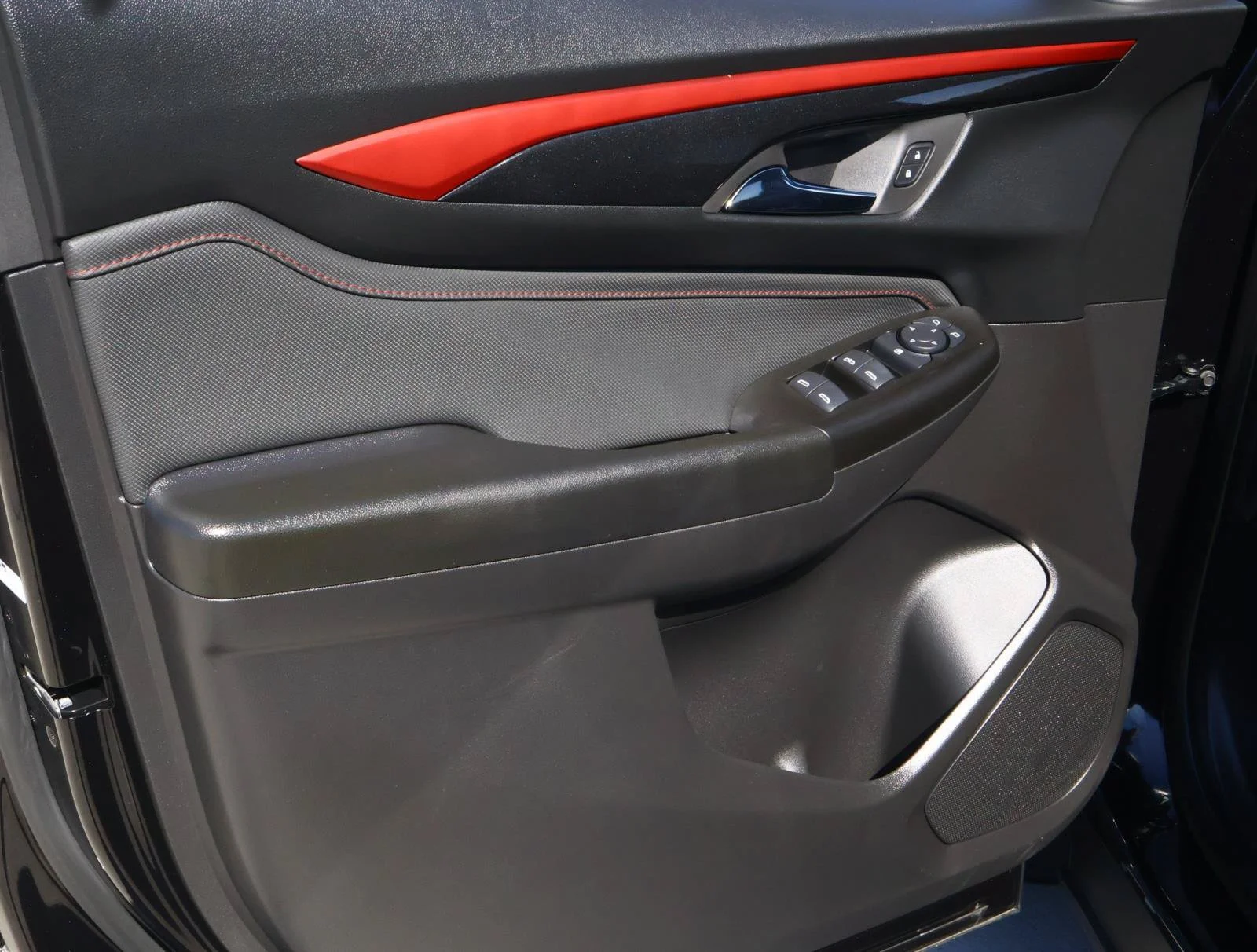 Used 2026 Mosaic Black Metallic Chevrolet RS image 14