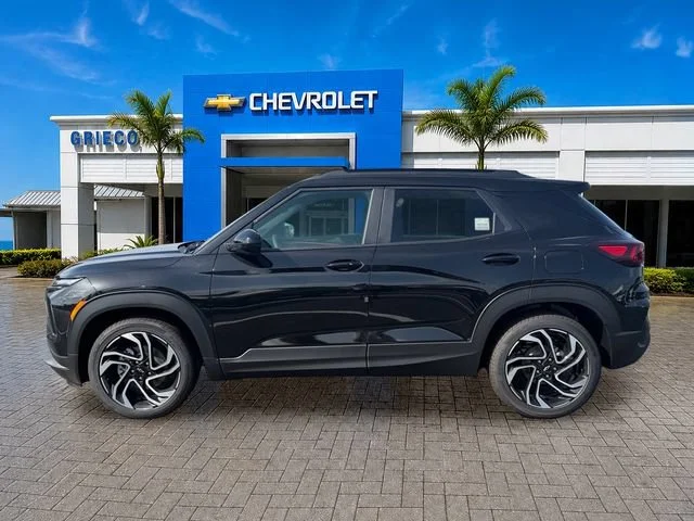 New 2026 Mosaic Black Metallic Chevrolet RS image 4