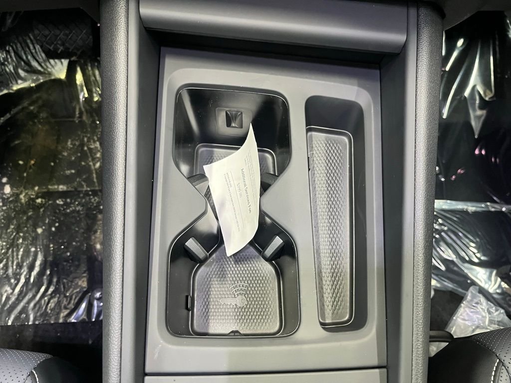 New 2026 White/off-white Volkswagen 2.0T SE image 16