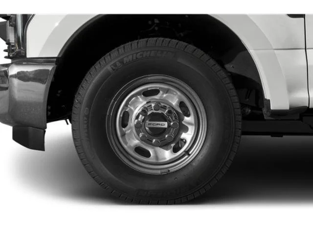 Used 2019 Oxford White Ford XL image 13