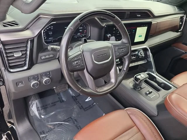 Used 2025 Onyx Black GMC Denali Ultimate image 15