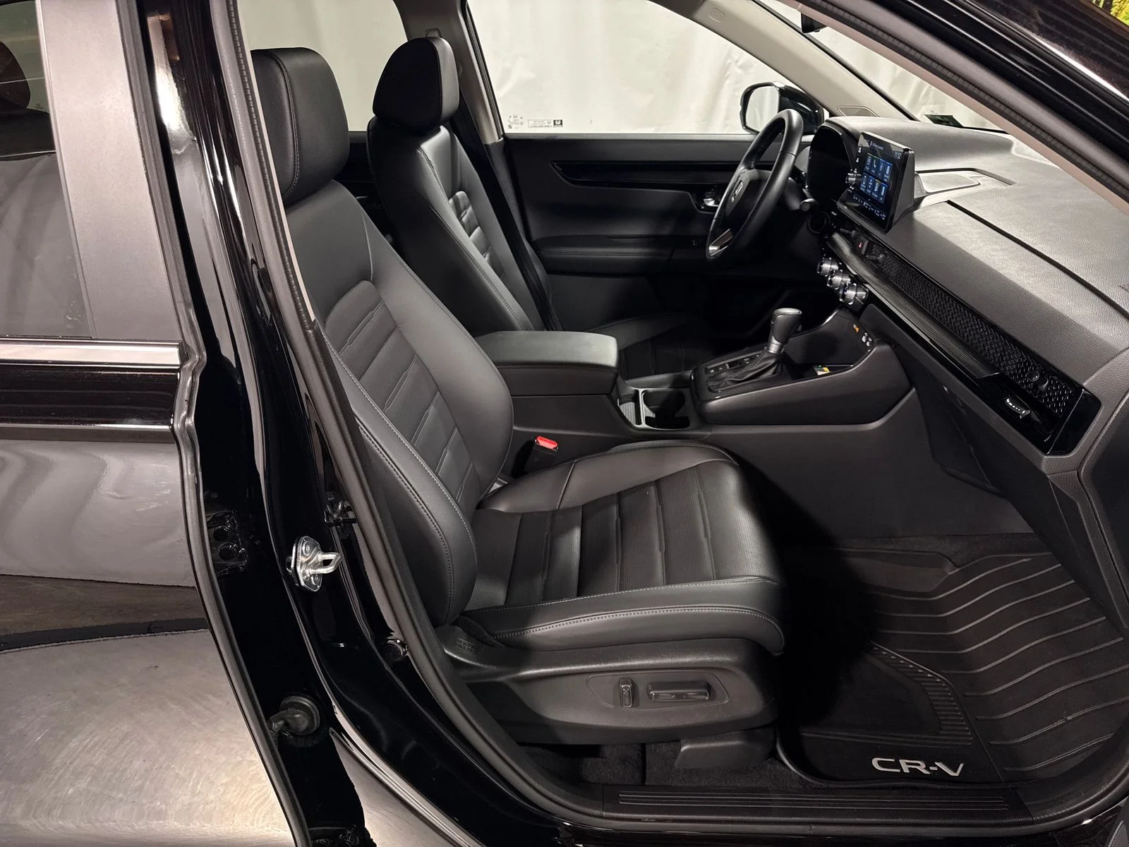 2025 Honda CR-V EX-L - Photo 31