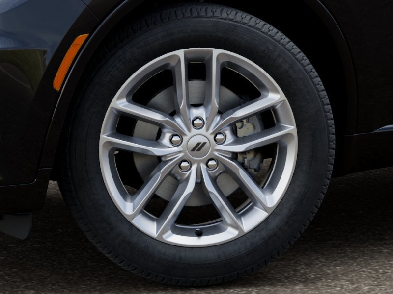 New 2026 Diamond Black Clear-Coat Exterior Paint Dodge GT image 4