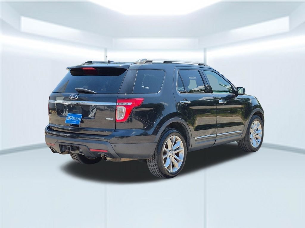 Used 2013 Black Ford XLT image 6