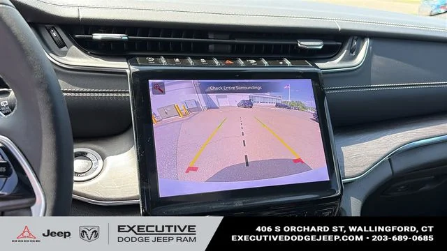Used 2023 White Jeep Overland image 20
