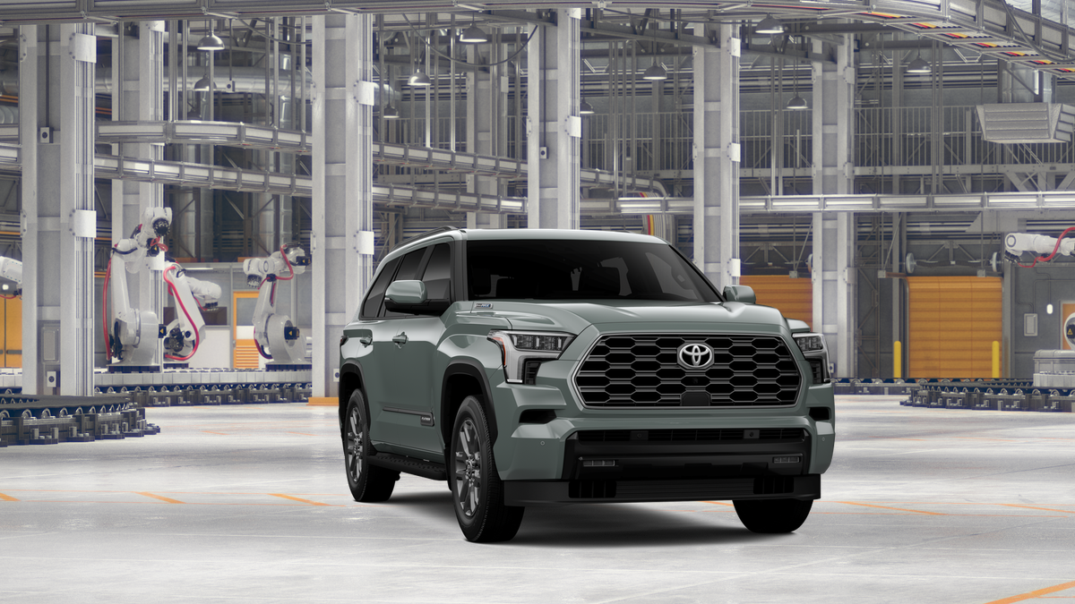 New 2026 Lunar Rock Toyota Platinum image 16