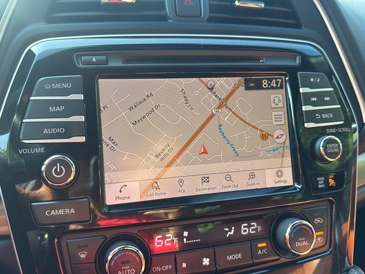 Used 2019 Pearl White Tricoat Nissan Platinum image 20