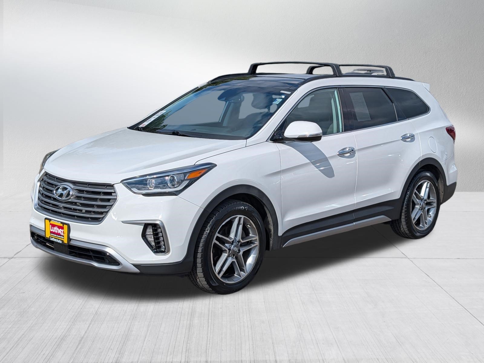 Used 2017 Monaco White Hyundai Limited Ultimate image 3