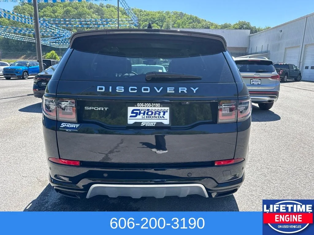 Used 2024  Land Rover S image 9