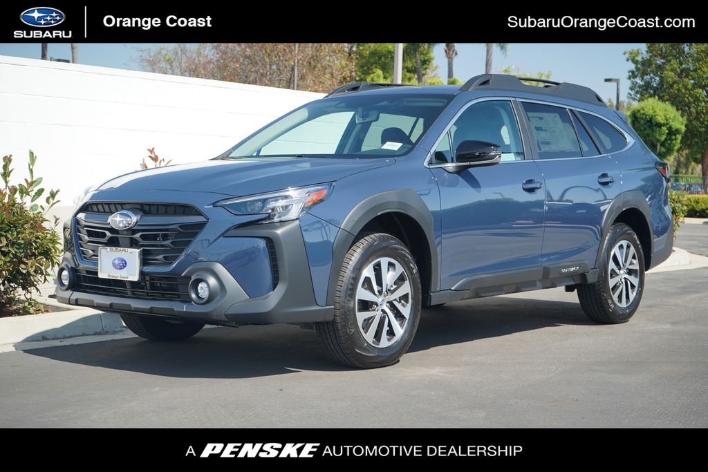 2025 Subaru Outback Premium's photo