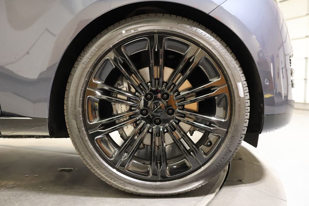 2026 Land Rover Range Rover SE - Photo 12