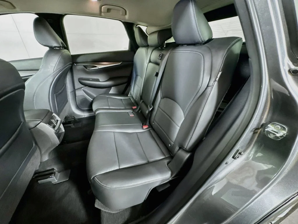 Certified Used 2023 Gray INFINITI PURE image 31
