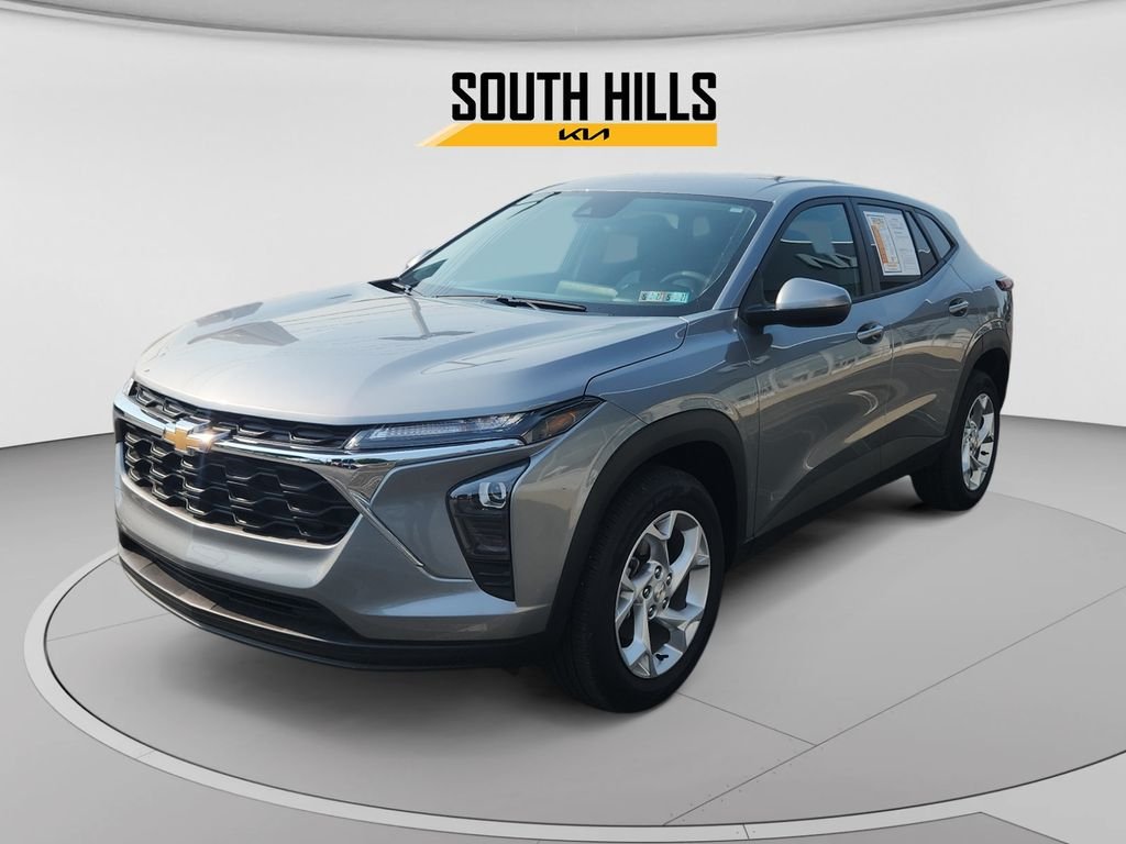 Used 2025 Gray Chevrolet LS image 1