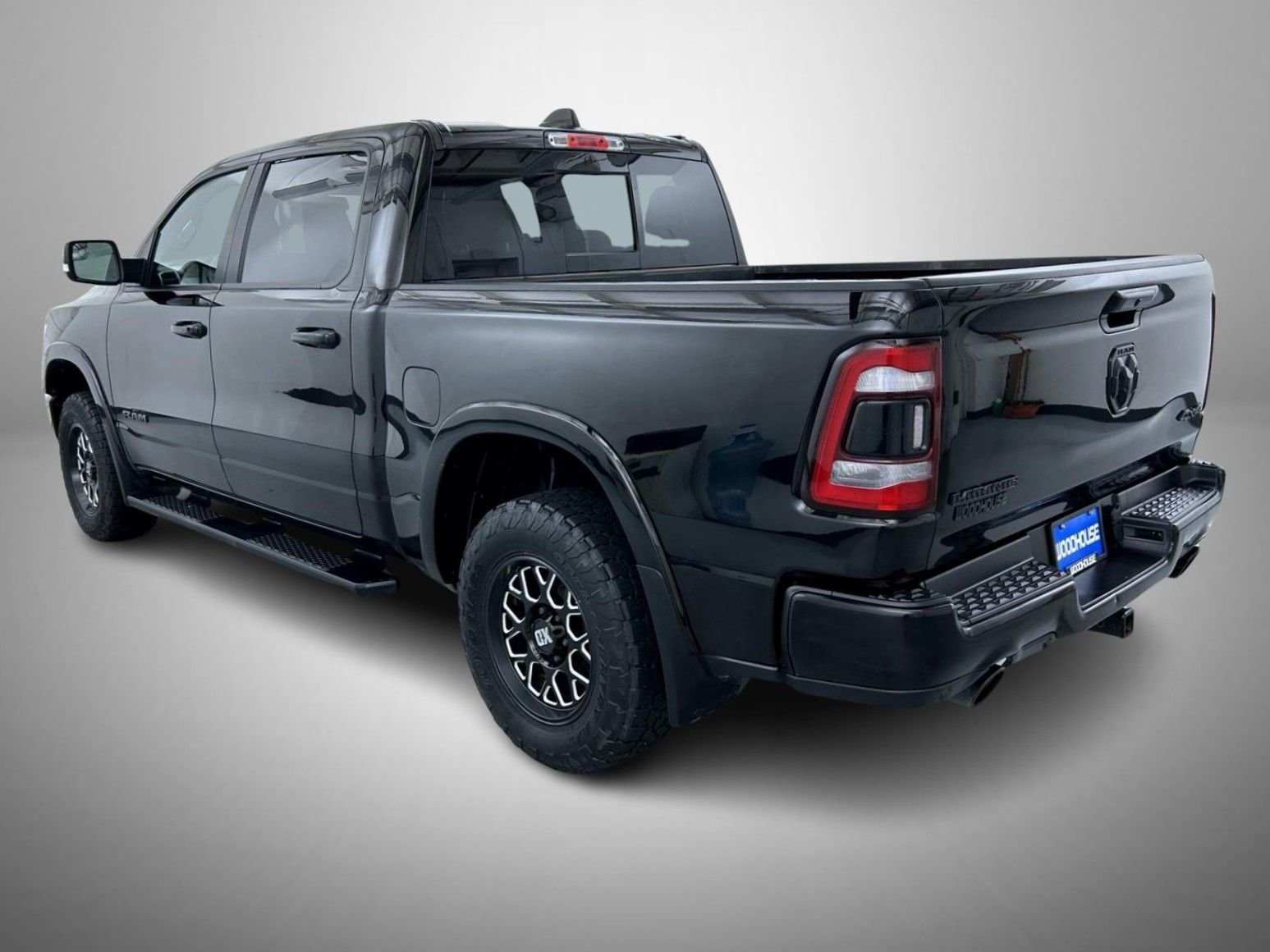 Used 2020 Black Ram Laramie image 7