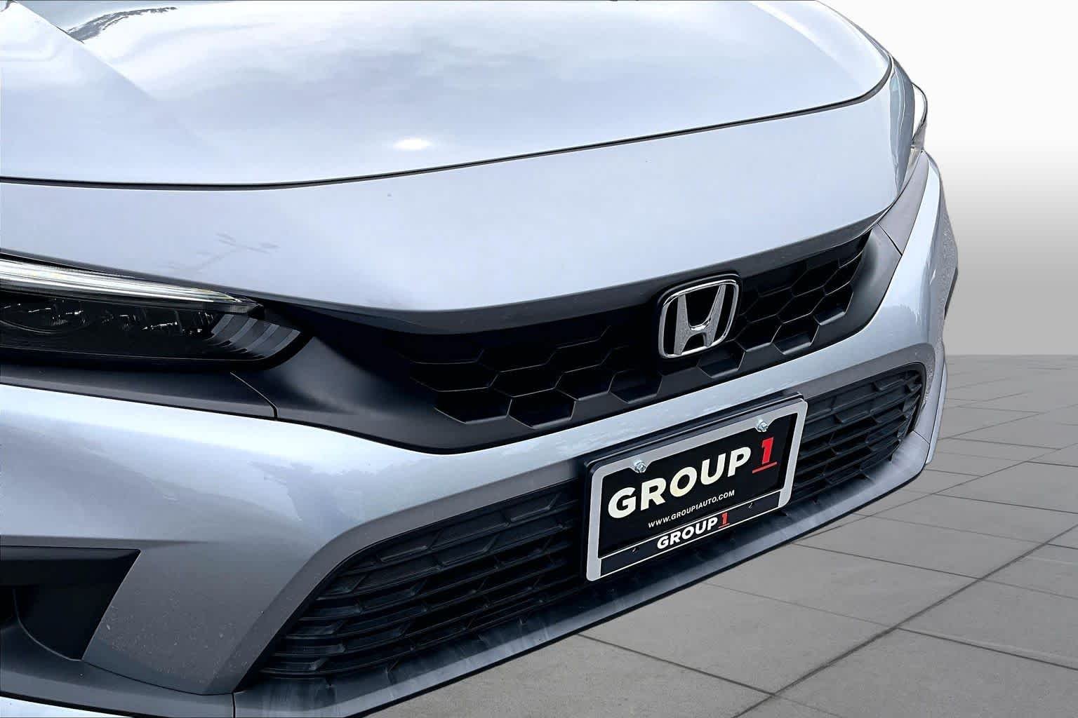 Used 2024 Lunar Silver Metallic Honda Sport image 28