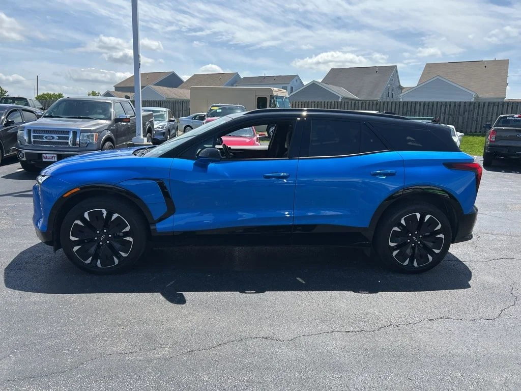 Used 2025 Chevrolet Blazer EV RS with VIN 3GNKDCRM6SS185467 for sale in Columbus, OH