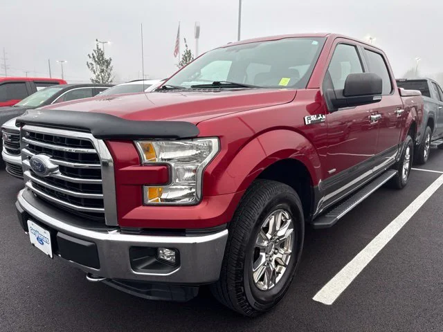Used 2015 Red Ford XLT image 17