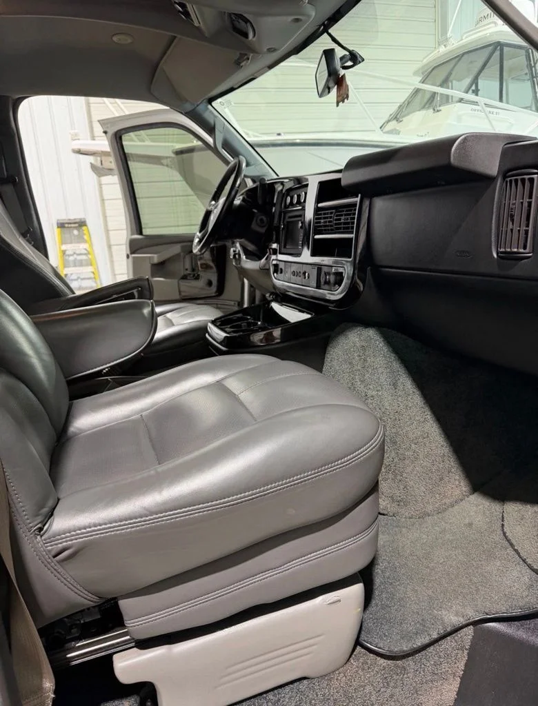 Used 2018 Silver GMC Work Van image 9