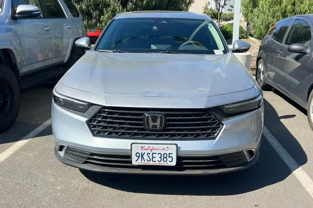 Used 2024  Honda EX image 3