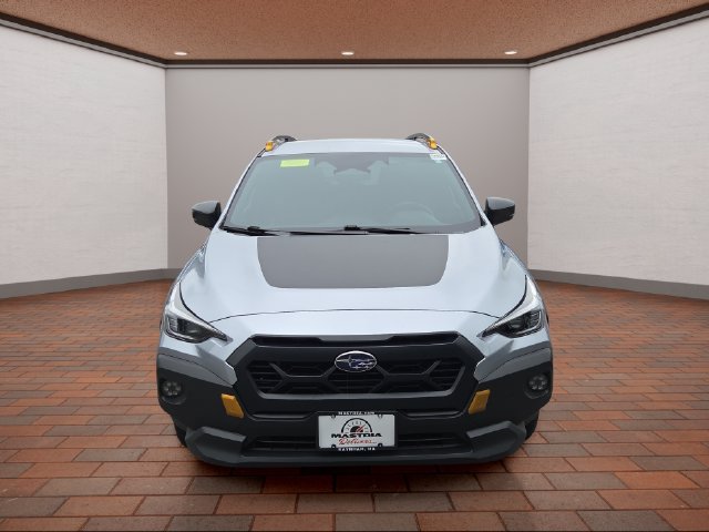 Used 2024 Ice Silver Metallic Subaru Wilderness image 25