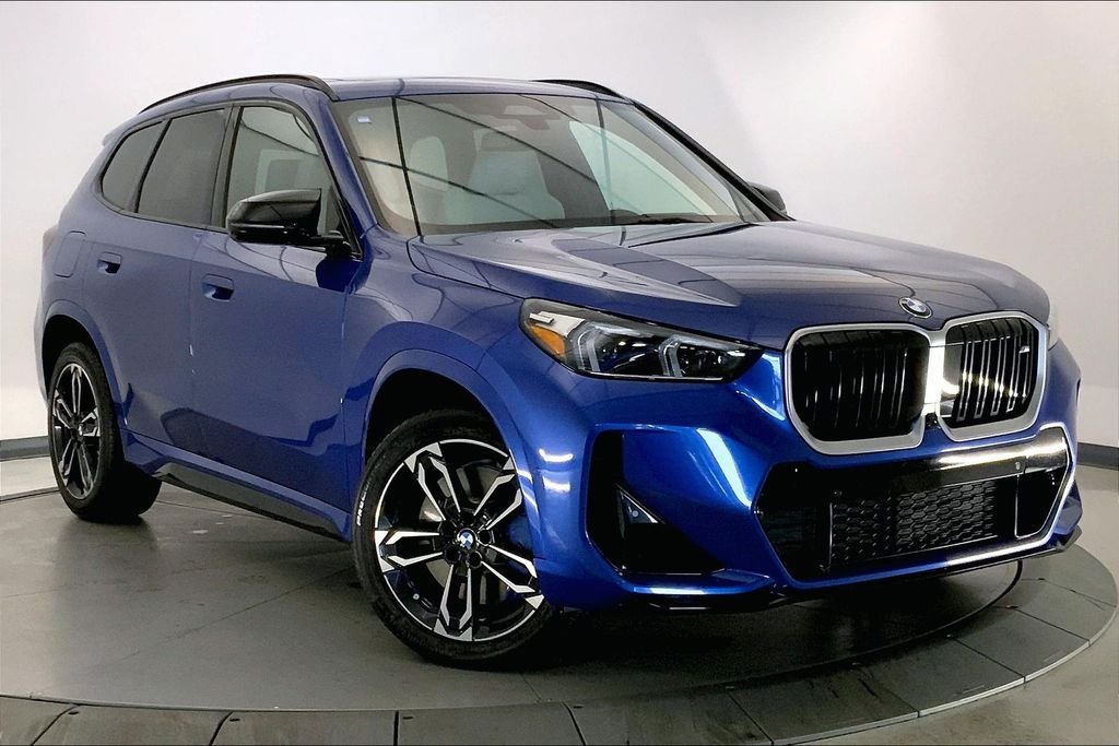Used 2026 Portimao Blue Metallic BMW  image 33